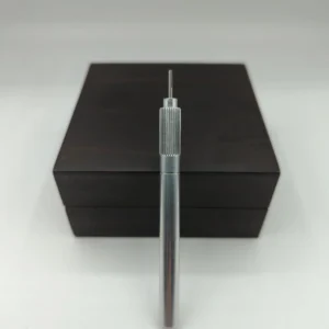 Guided channel slotted quilling needle with ergonomic grip and medium 1.3 mm tip