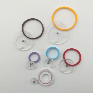 Multiple acrylic disc heads for ring coil quilling in sizes 10 to 40 mm with dual-direction paper slots